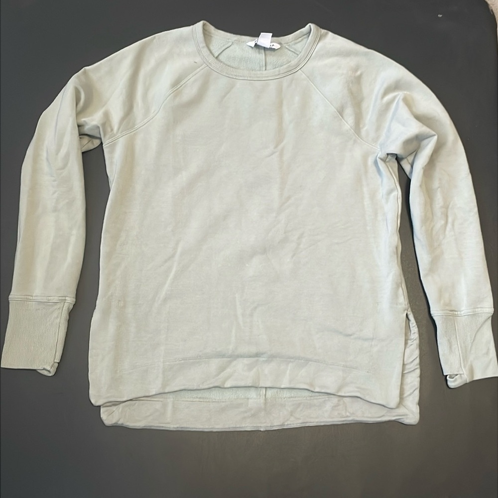 VGC Athleta Green Crew Sweatshirt - Size Small / Tall